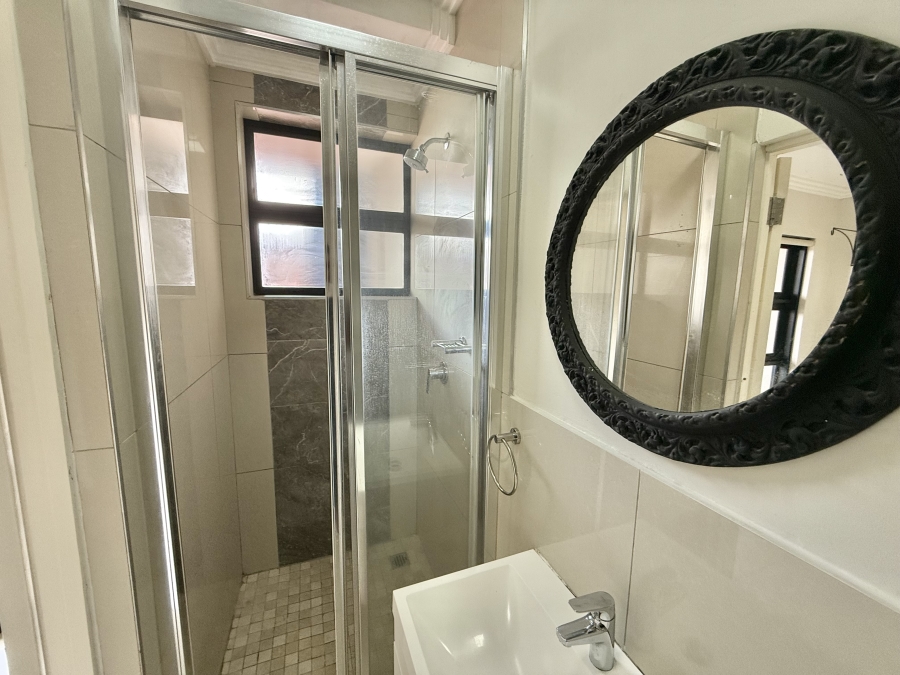 1 Bedroom Property for Sale in Umhlanga Ridge KwaZulu-Natal