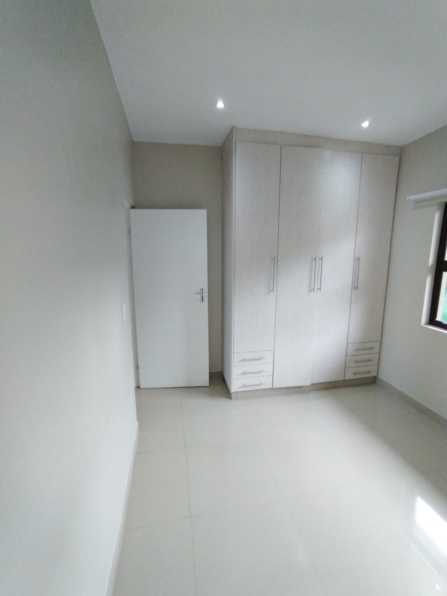 To Let 2 Bedroom Property for Rent in La Mercy KwaZulu-Natal