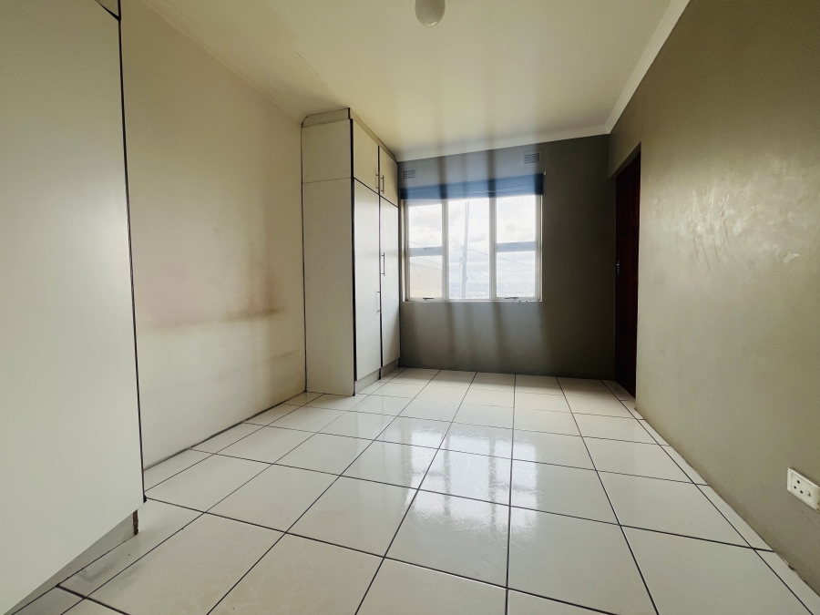 To Let 3 Bedroom Property for Rent in Bluff KwaZulu-Natal