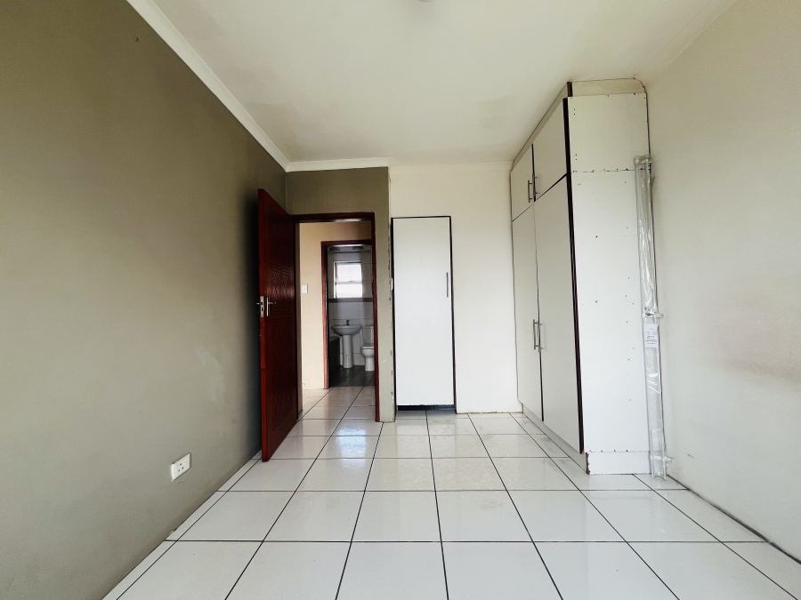 To Let 3 Bedroom Property for Rent in Bluff KwaZulu-Natal