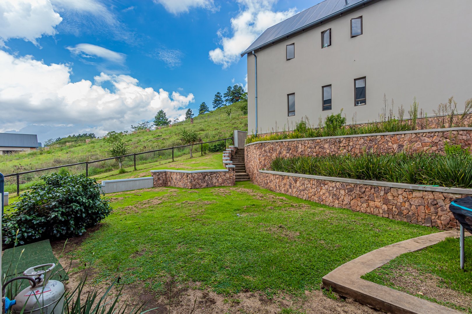 5 Bedroom Property for Sale in Alverstone KwaZulu-Natal