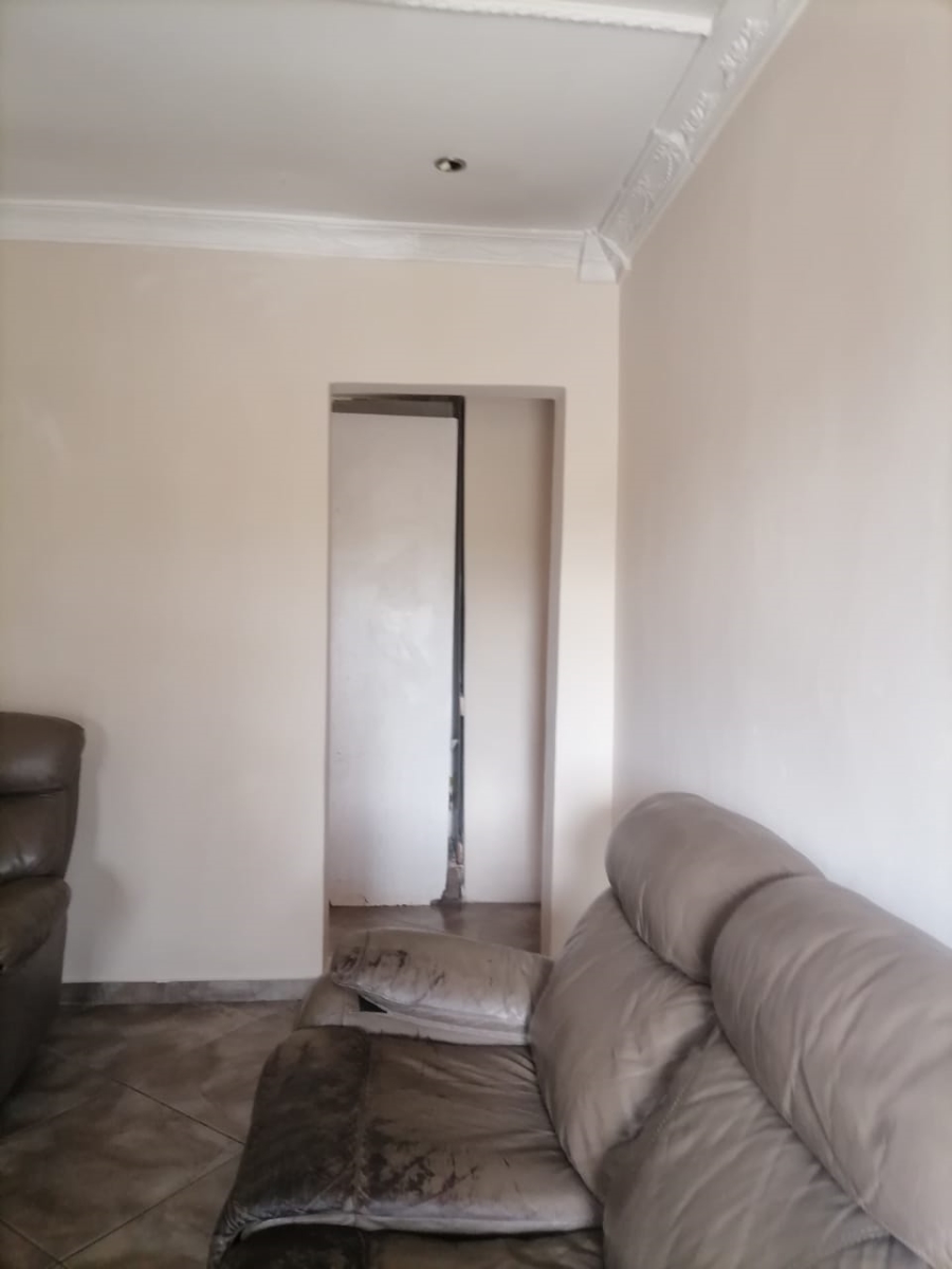 2 Bedroom Property for Sale in Lovu KwaZulu-Natal