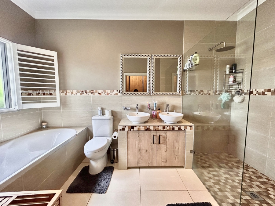 To Let 4 Bedroom Property for Rent in Simbithi Eco Estate KwaZulu-Natal