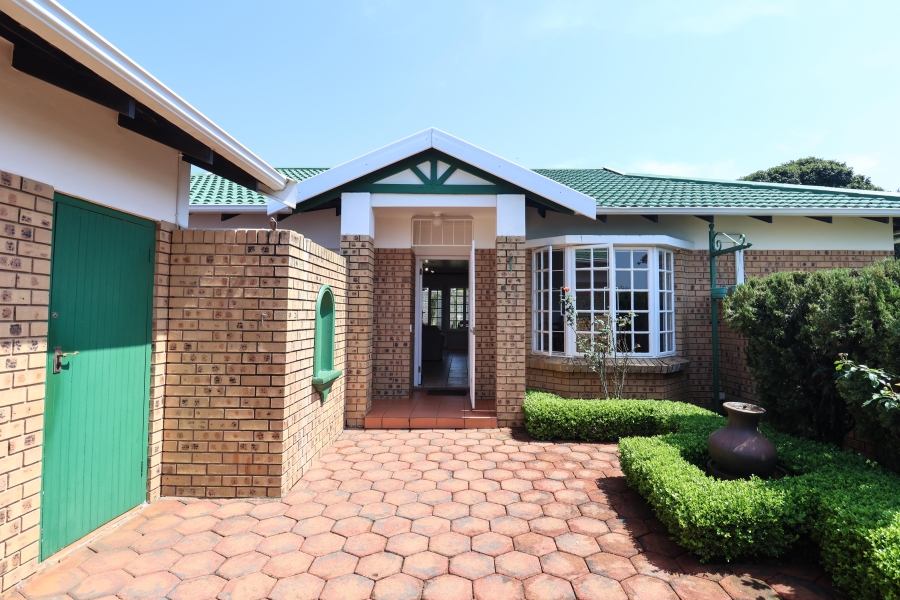 3 Bedroom Property for Sale in Hillcrest Central KwaZulu-Natal