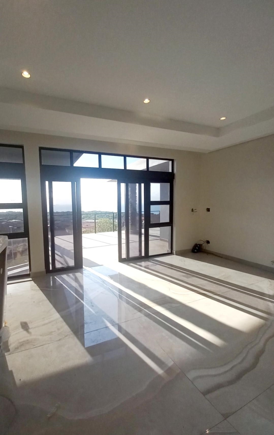 5 Bedroom Property for Sale in Izinga Ridge KwaZulu-Natal