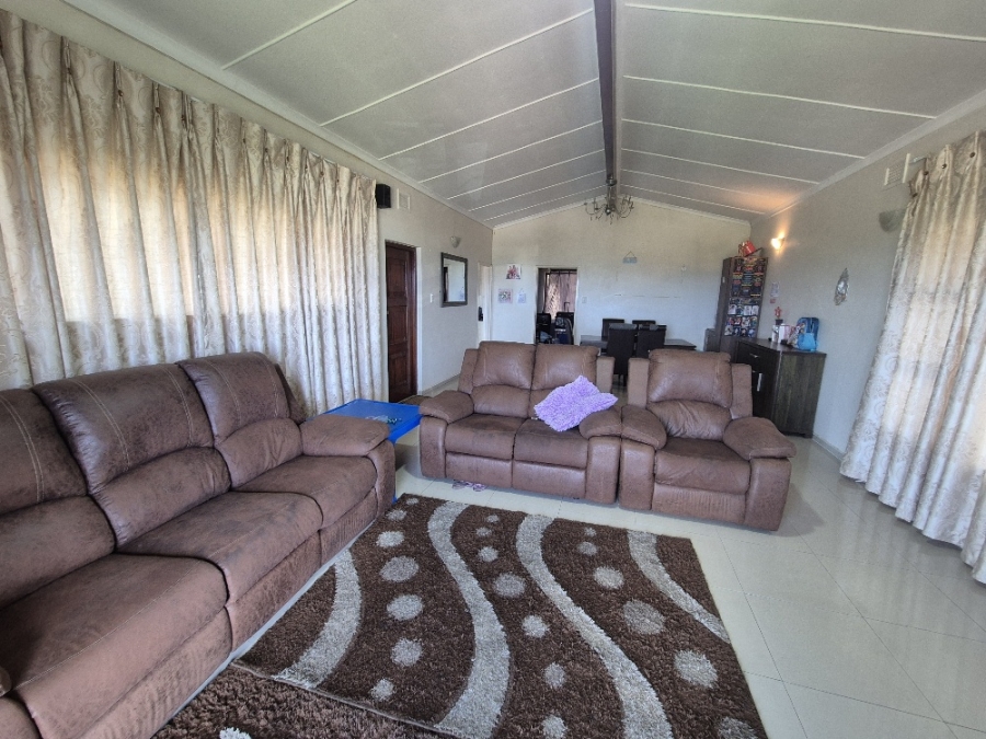 3 Bedroom Property for Sale in Oslo Beach KwaZulu-Natal