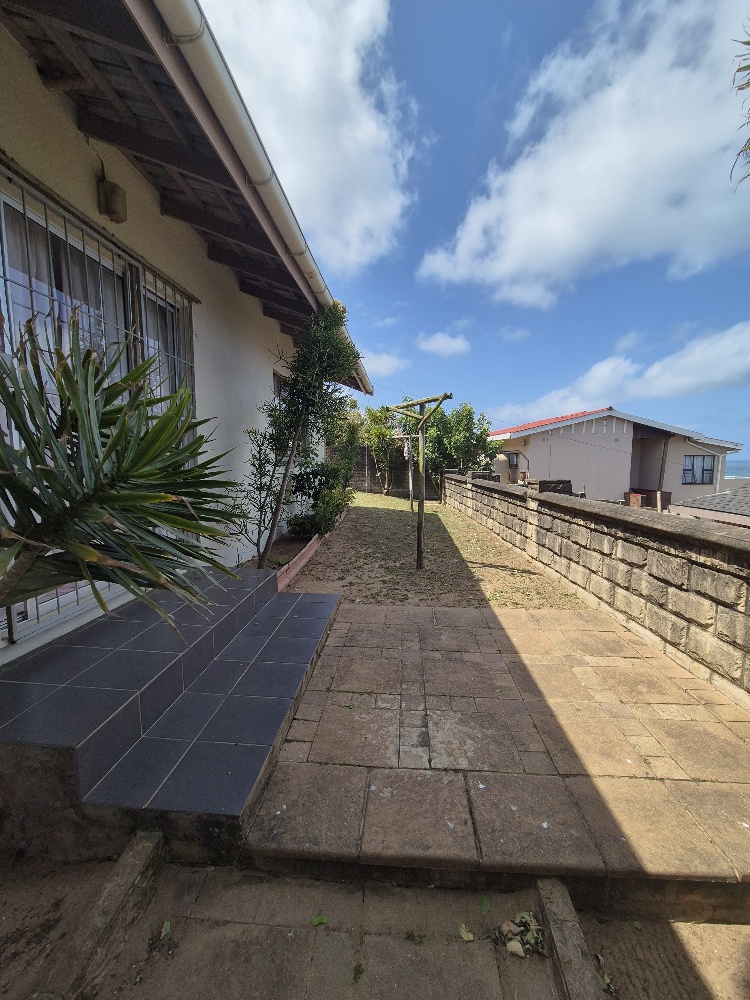 3 Bedroom Property for Sale in Oslo Beach KwaZulu-Natal