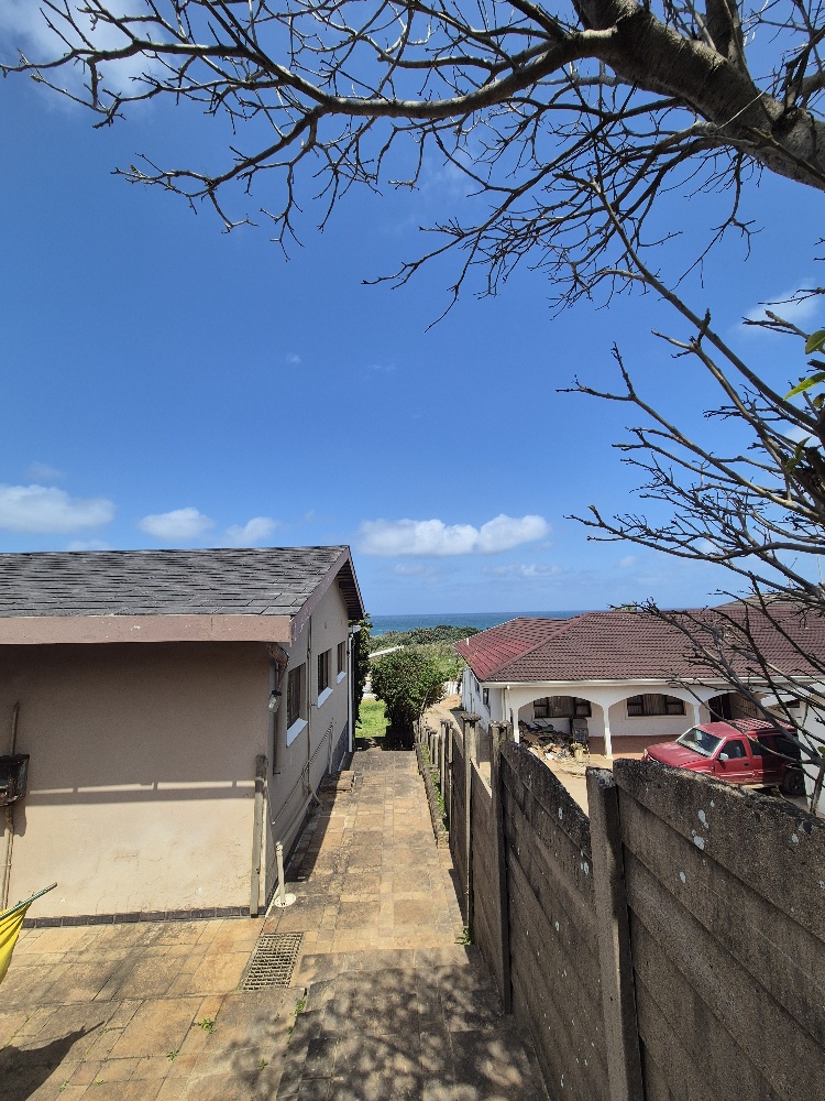 3 Bedroom Property for Sale in Oslo Beach KwaZulu-Natal