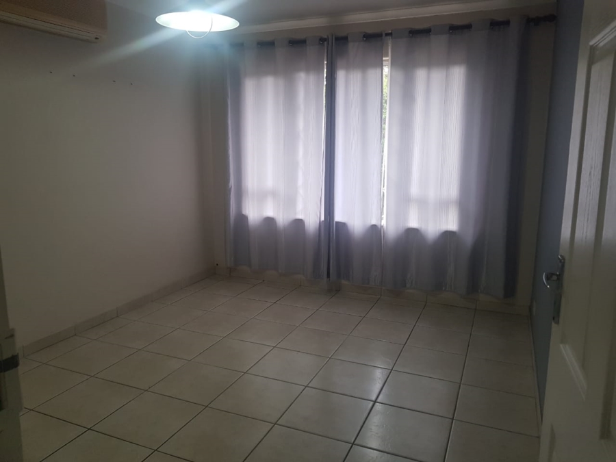 To Let 3 Bedroom Property for Rent in Westridge KwaZulu-Natal