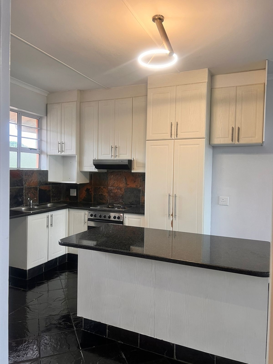 To Let 2 Bedroom Property for Rent in Morningside KwaZulu-Natal