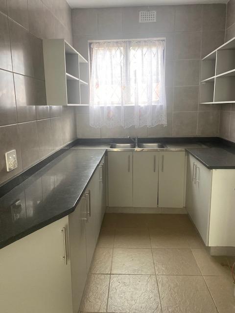 2 Bedroom Property for Sale in Fields Hill KwaZulu-Natal