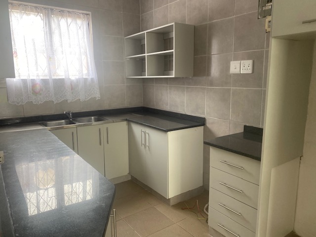 2 Bedroom Property for Sale in Fields Hill KwaZulu-Natal