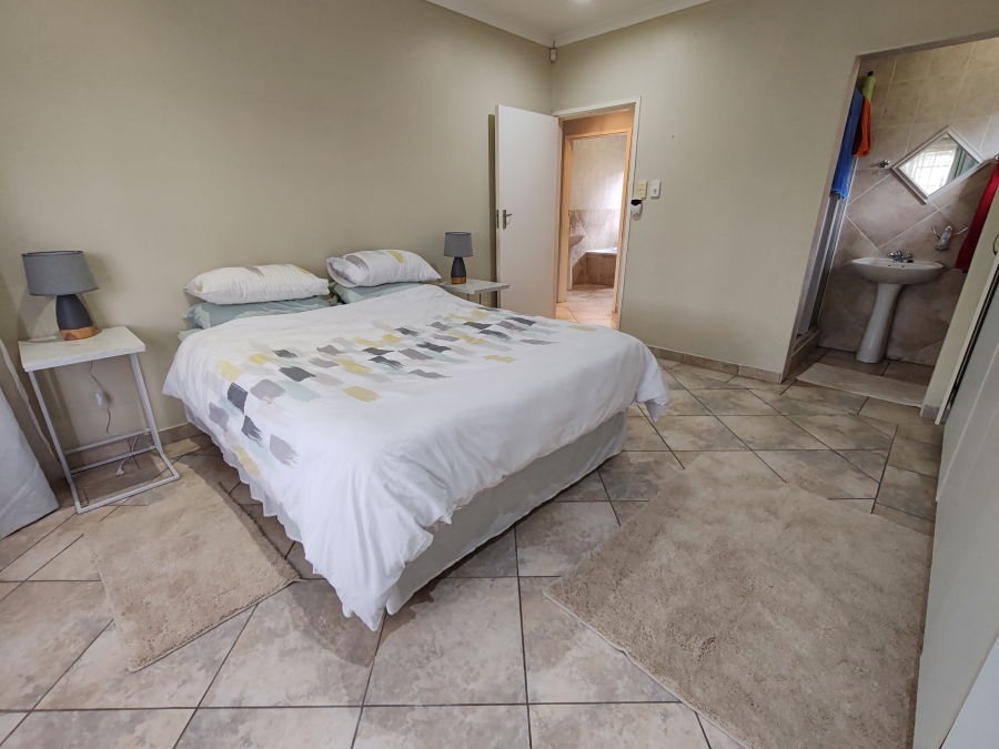 2 Bedroom Property for Sale in Margate KwaZulu-Natal