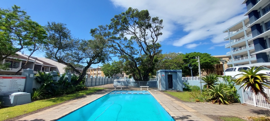 4 Bedroom Property for Sale in Manaba Beach KwaZulu-Natal