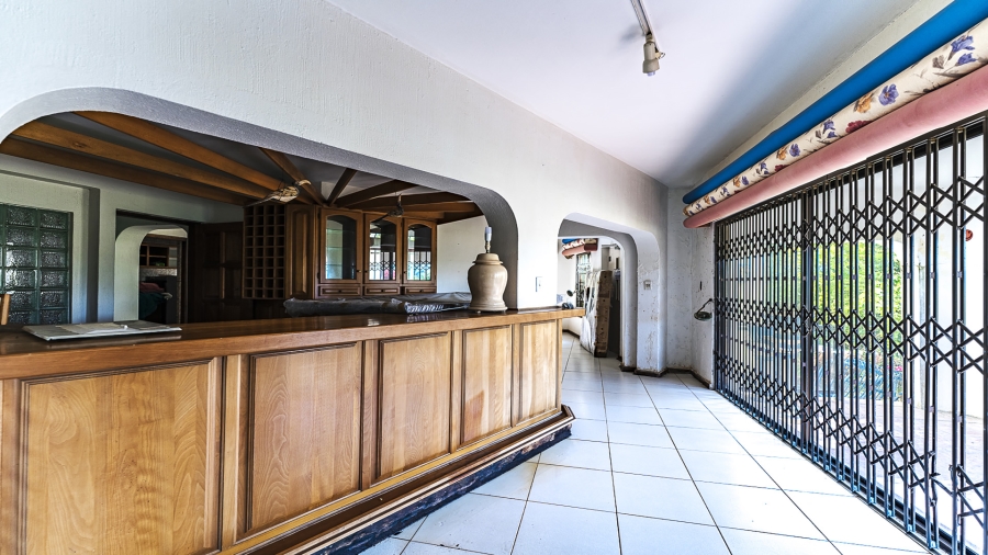 6 Bedroom Property for Sale in Zinkwazi Beach KwaZulu-Natal