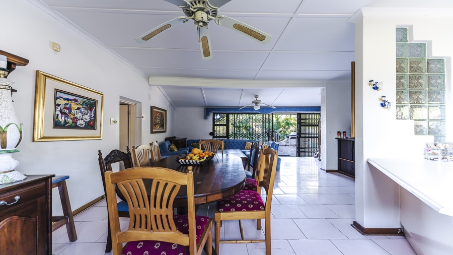 6 Bedroom Property for Sale in Zinkwazi Beach KwaZulu-Natal