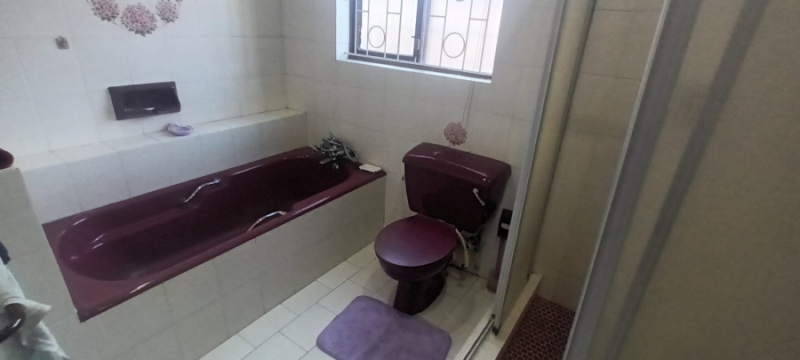 3 Bedroom Property for Sale in Silverglen KwaZulu-Natal