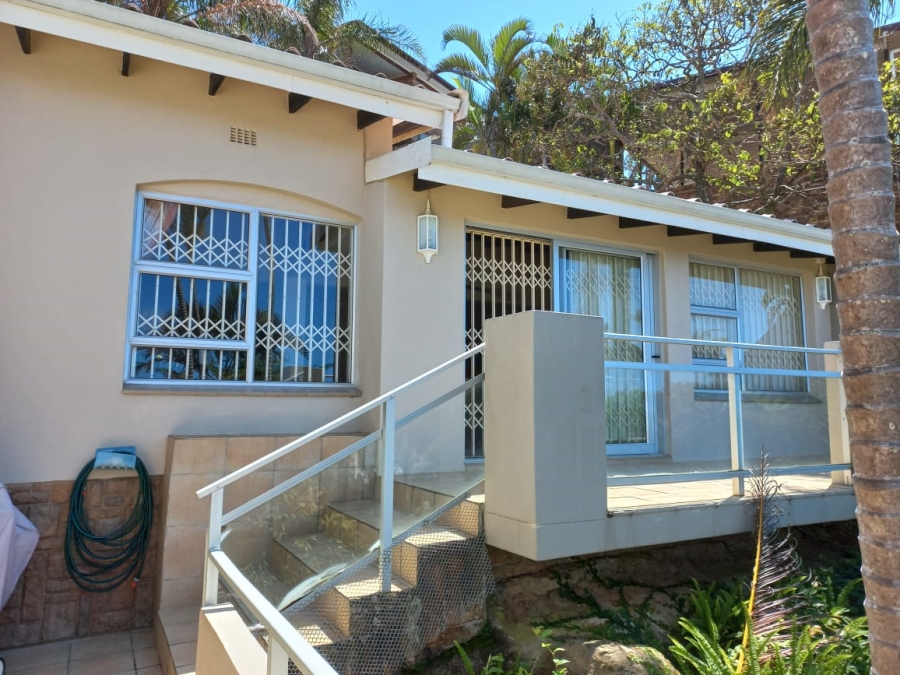 5 Bedroom Property for Sale in Margate KwaZulu-Natal