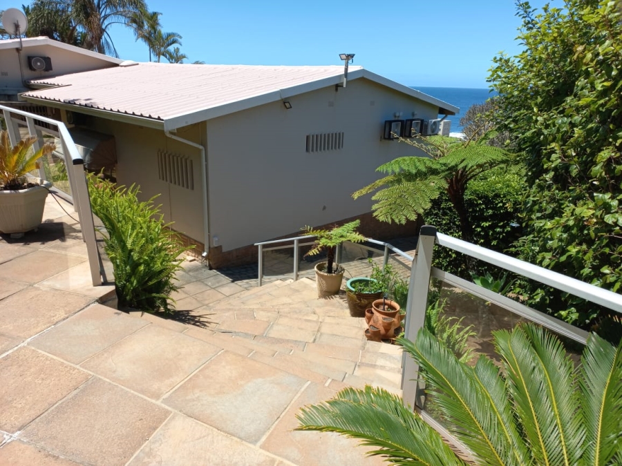 5 Bedroom Property for Sale in Margate KwaZulu-Natal