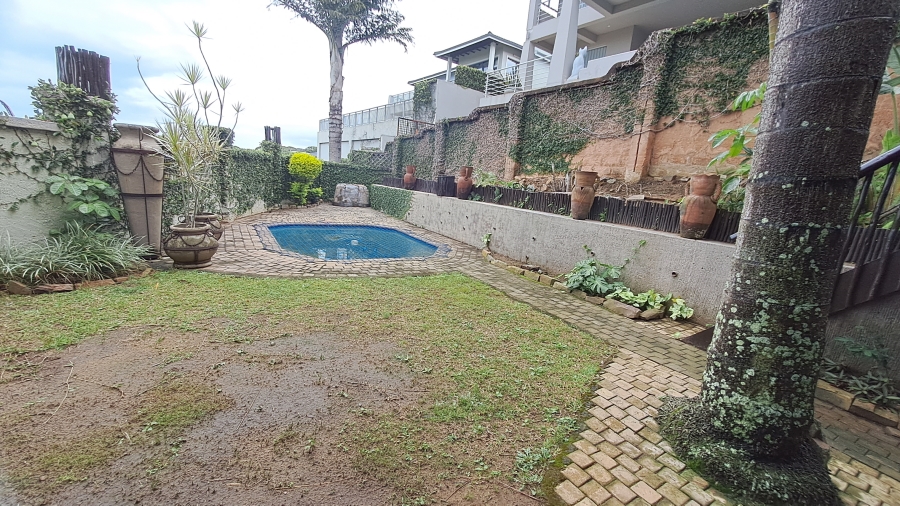 5 Bedroom Property for Sale in Shelly Beach KwaZulu-Natal