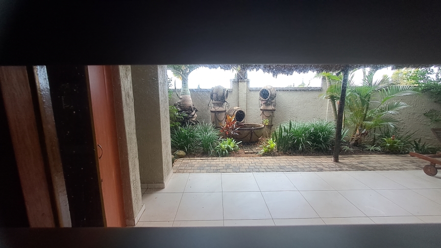 5 Bedroom Property for Sale in Shelly Beach KwaZulu-Natal