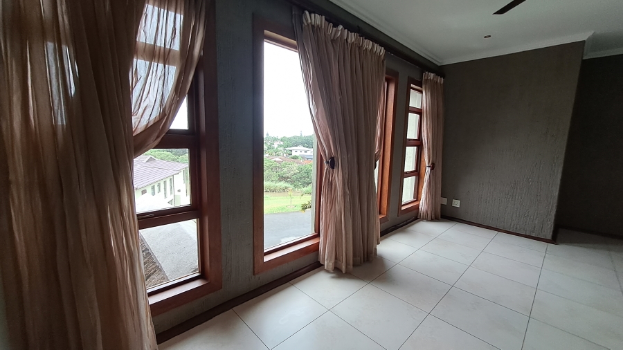 5 Bedroom Property for Sale in Shelly Beach KwaZulu-Natal