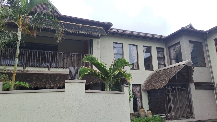 5 Bedroom Property for Sale in Shelly Beach KwaZulu-Natal