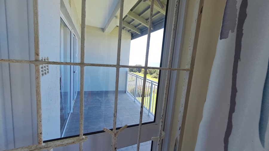 2 Bedroom Property for Sale in Uvongo KwaZulu-Natal