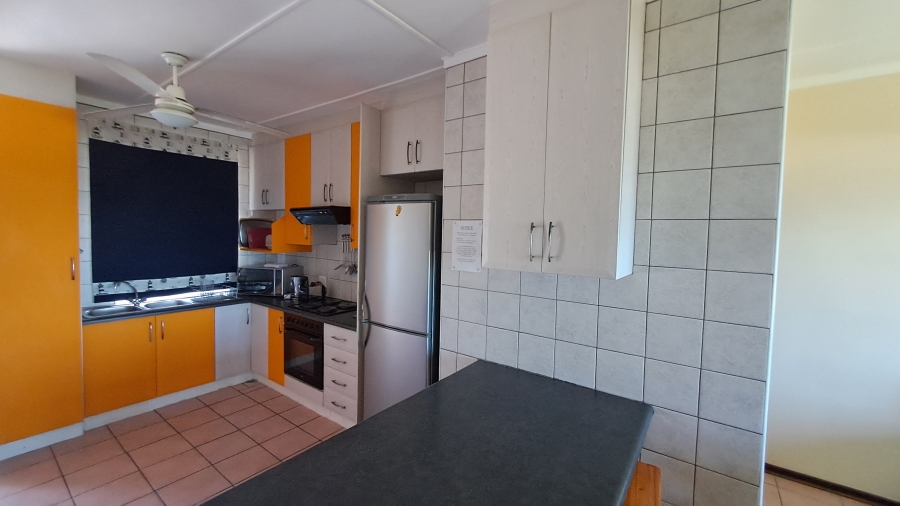 2 Bedroom Property for Sale in Uvongo KwaZulu-Natal