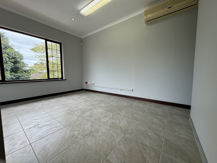 To Let commercial Property for Rent in Kloof KwaZulu-Natal