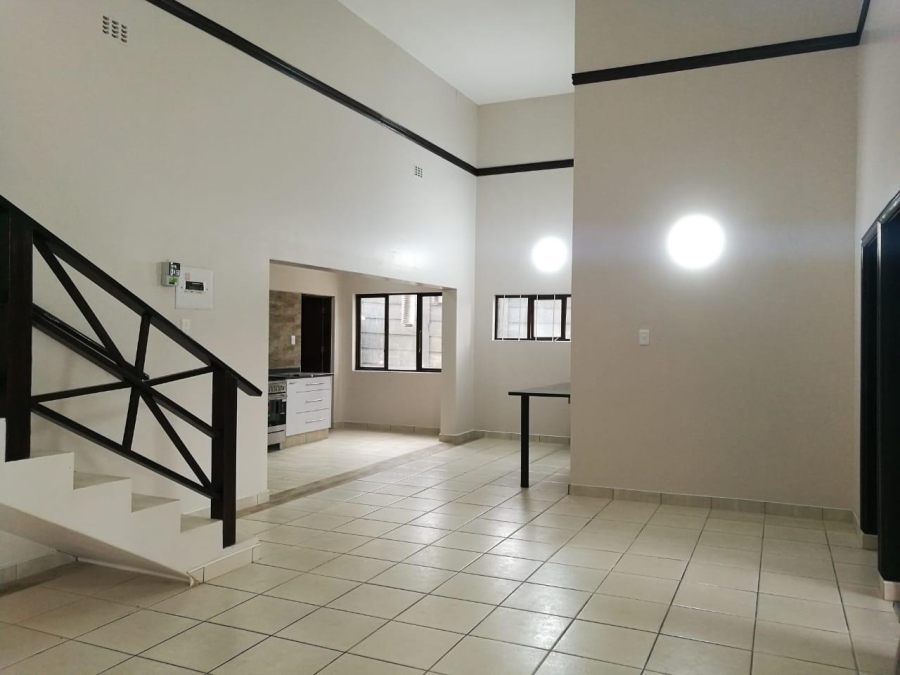 To Let 4 Bedroom Property for Rent in Salt Rock KwaZulu-Natal