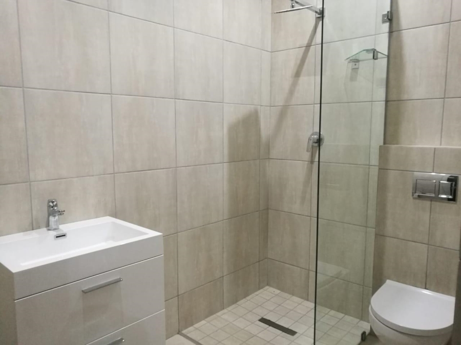 To Let 4 Bedroom Property for Rent in Salt Rock KwaZulu-Natal