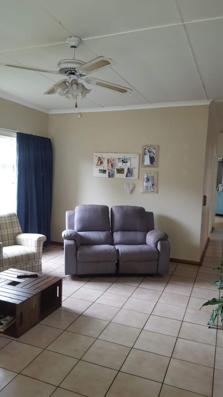 3 Bedroom Property for Sale in Howick KwaZulu-Natal