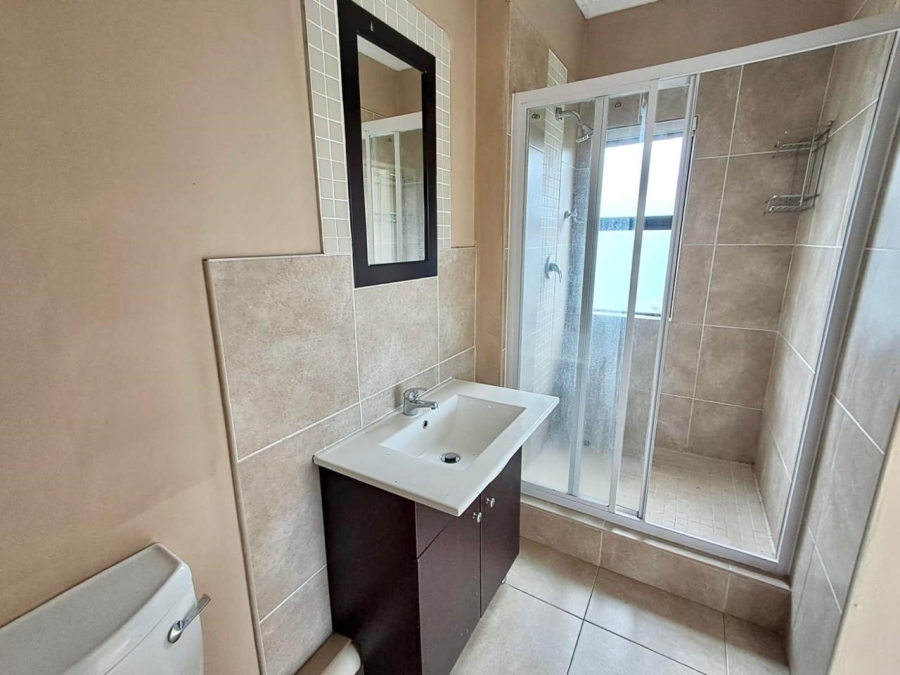 2 Bedroom Property for Sale in Palm Lakes Estate KwaZulu-Natal