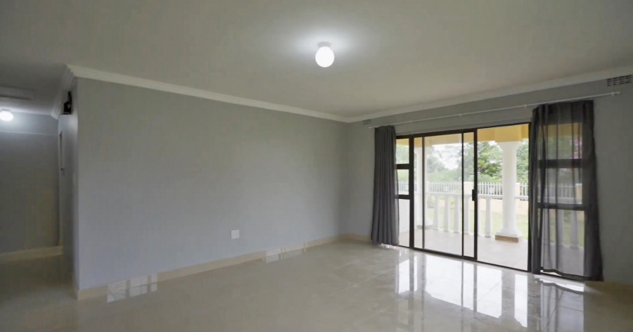 5 Bedroom Property for Sale in Crestholme KwaZulu-Natal