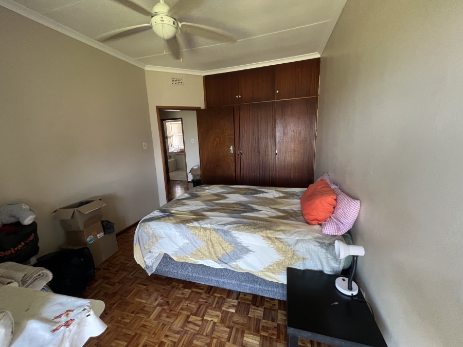 3 Bedroom Property for Sale in St Michaels On Sea KwaZulu-Natal