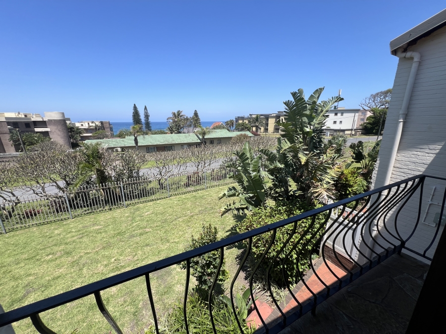 3 Bedroom Property for Sale in St Michaels On Sea KwaZulu-Natal