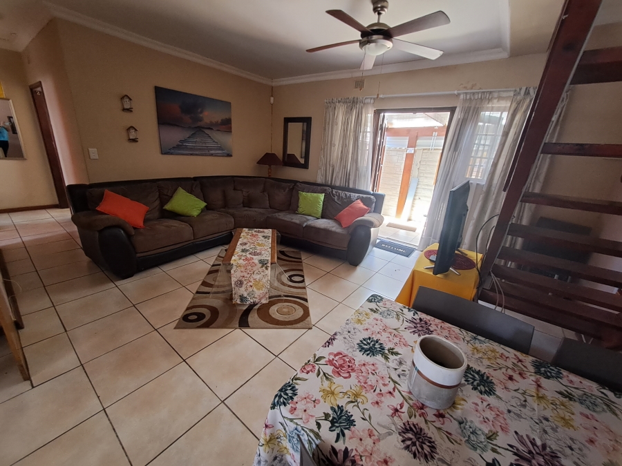 3 Bedroom Property for Sale in Uvongo Beach KwaZulu-Natal