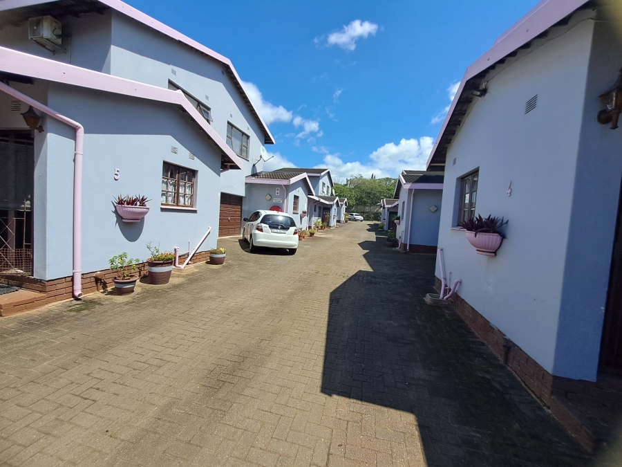 3 Bedroom Property for Sale in Uvongo Beach KwaZulu-Natal