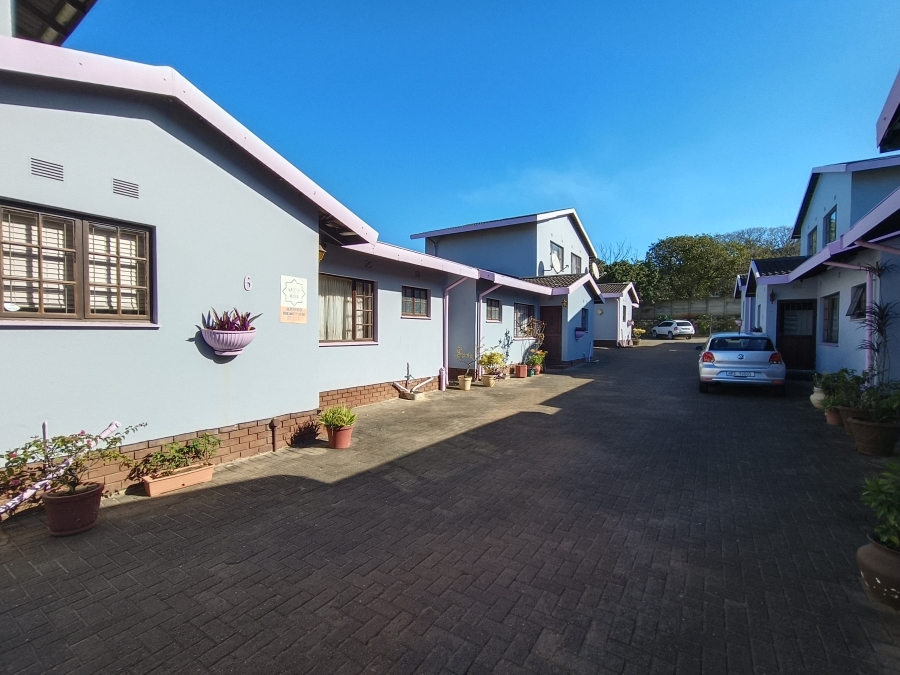 3 Bedroom Property for Sale in Uvongo KwaZulu-Natal