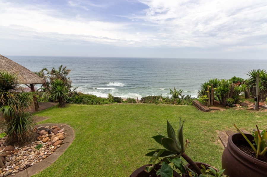 7 Bedroom Property for Sale in Ocean View KwaZulu-Natal