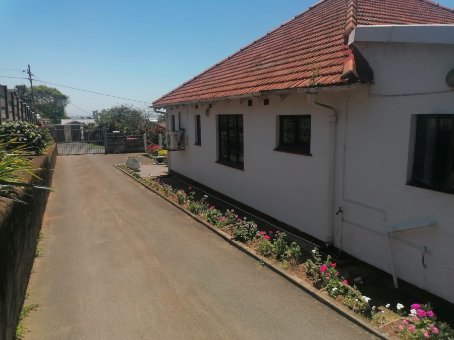 3 Bedroom Property for Sale in Montclair KwaZulu-Natal