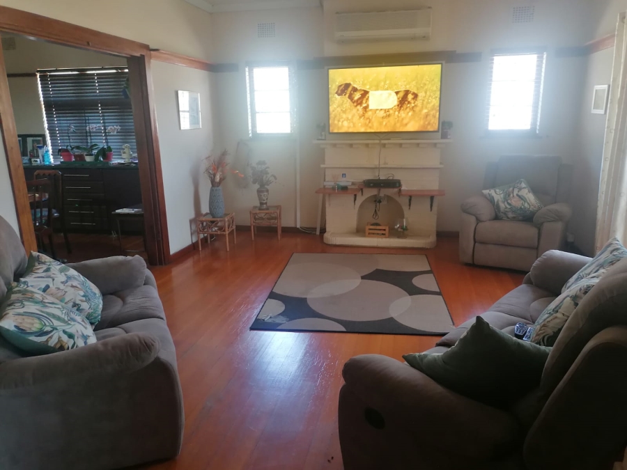 3 Bedroom Property for Sale in Montclair KwaZulu-Natal