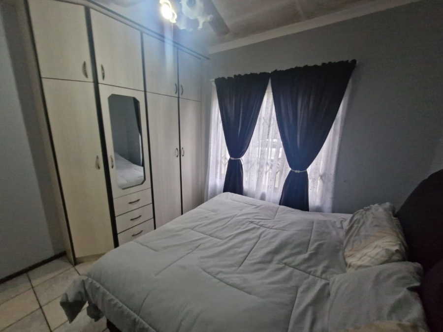 To Let 2 Bedroom Property for Rent in Escombe KwaZulu-Natal