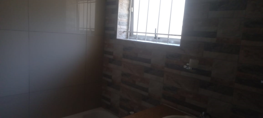 To Let 1 Bedroom Property for Rent in Malvern KwaZulu-Natal