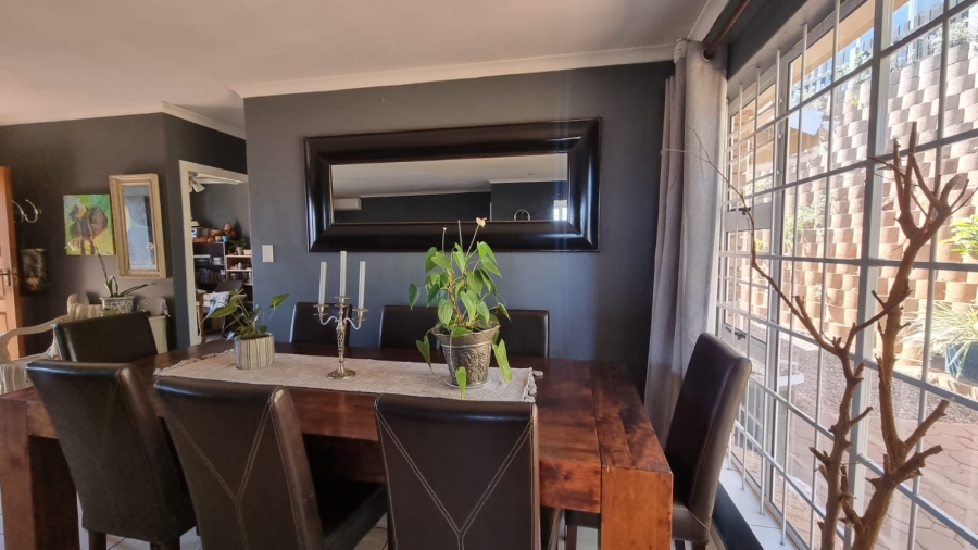 3 Bedroom Property for Sale in Amanzimtoti KwaZulu-Natal