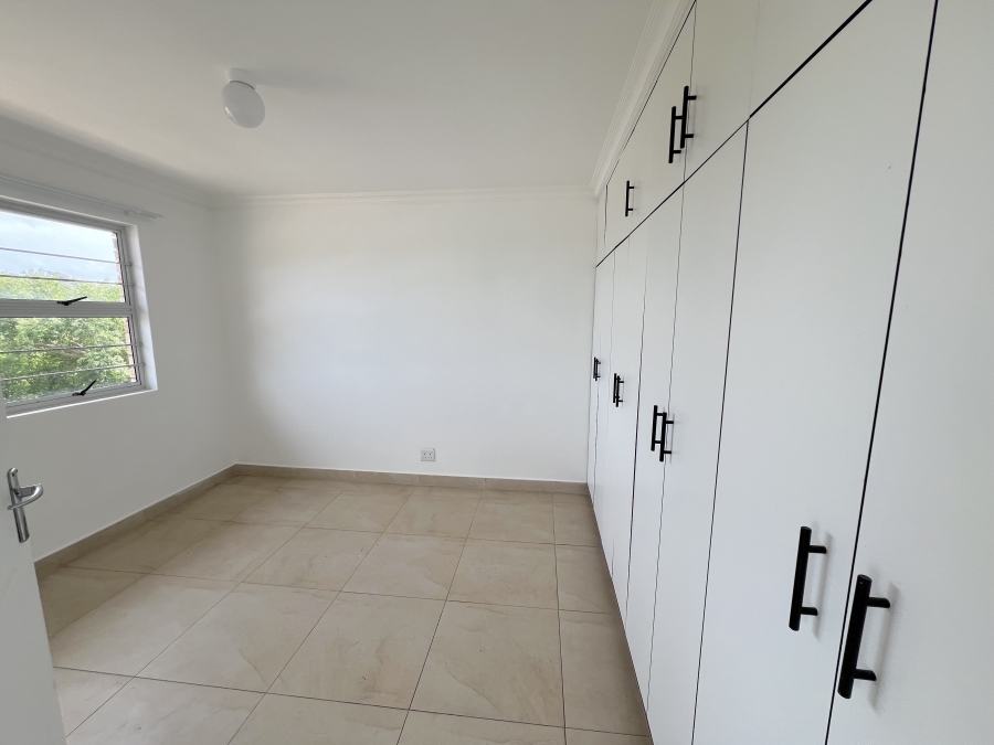 To Let 2 Bedroom Property for Rent in Manaba Beach KwaZulu-Natal