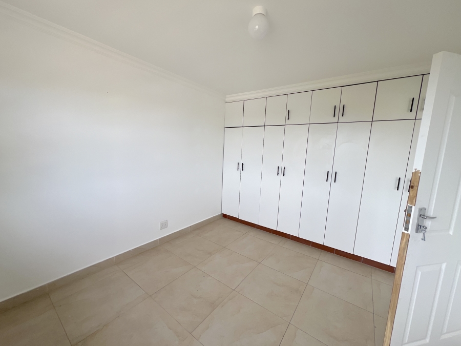 To Let 2 Bedroom Property for Rent in Manaba Beach KwaZulu-Natal