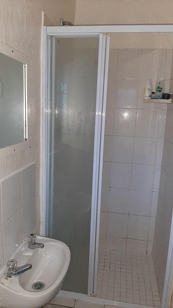 To Let 1 Bedroom Property for Rent in Scottsville KwaZulu-Natal