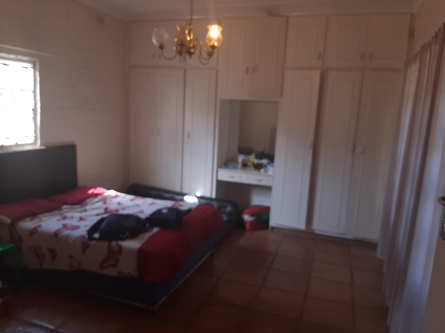 To Let 1 Bedroom Property for Rent in Scottsville KwaZulu-Natal